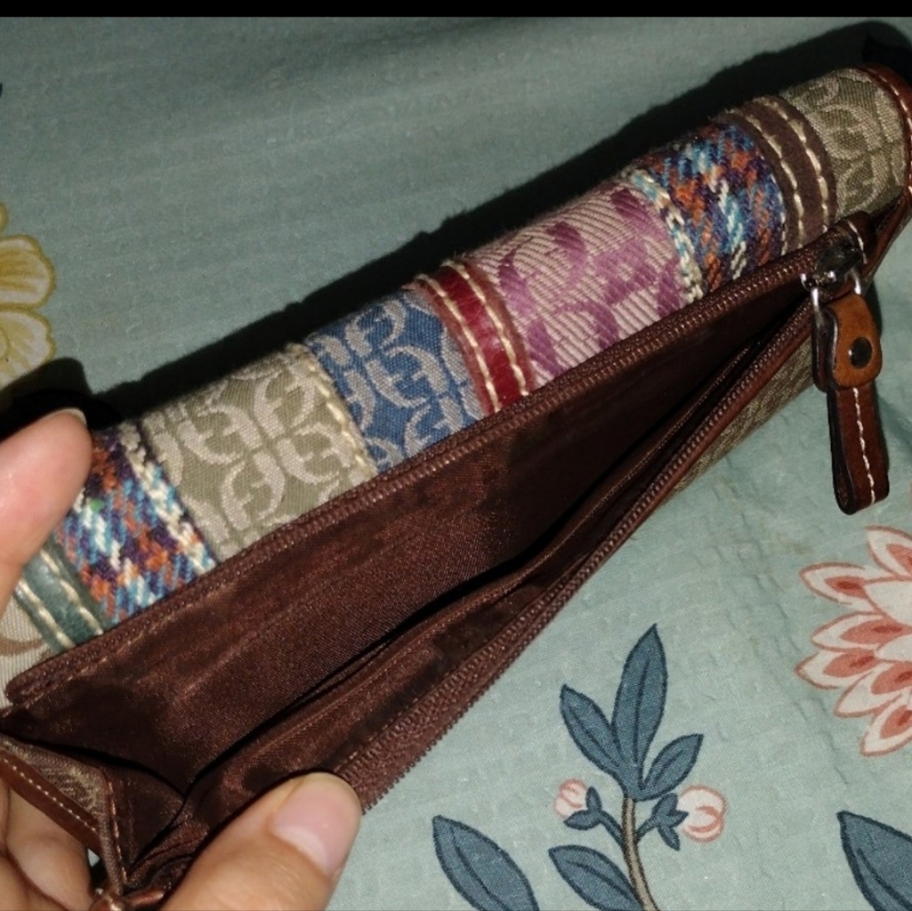 Wallet - Picture 7 of 12